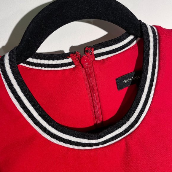 Banana Republic | RED HALTER MIDI DRESS - Picture 3 of 4